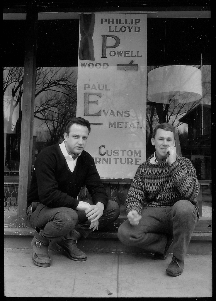 Evans and Powell outside their showroom in NewHope, Pennsylvania, in a photograph of c. 1960. Courtesy of Dorsey Reading.