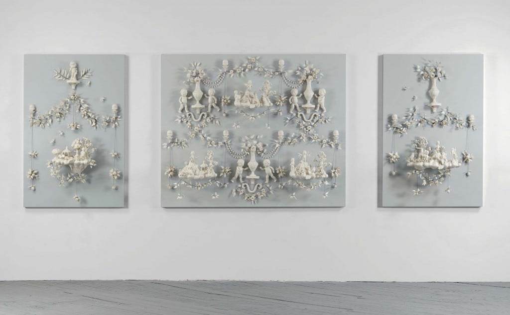 Beth Katleman, Girls at War, 2013, Porcelain and wire, 58 x 174 x 12 inches / 147 x 442 x 30 cm.